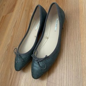 Zara flats